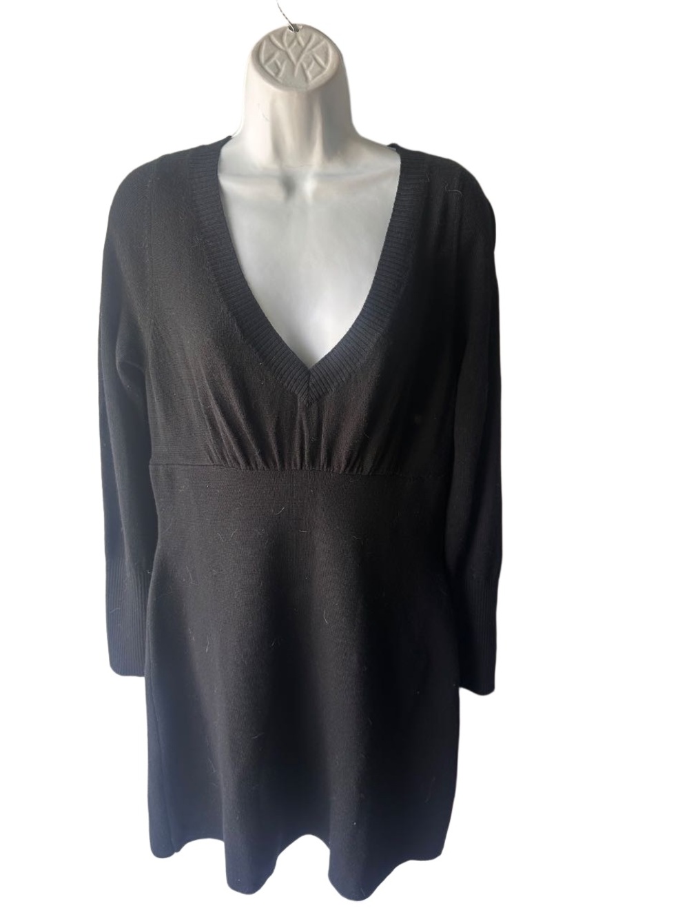 Susana Monaco Black V Neck Sweater Dress Size XS Long Sleeve Minimalist Chic